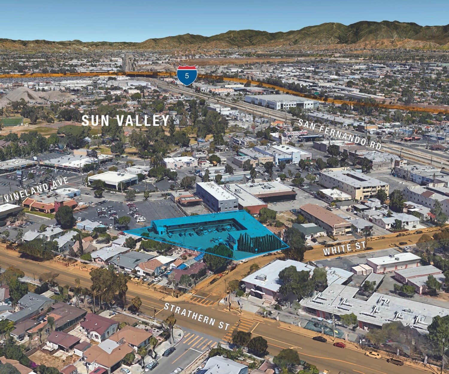 A Los Angeles Apartment Complex Sale